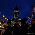 A busy Gendarmenmarkt Christmas market (1684 visits) The Gendarmenmarkt Christmas market gets very busy in the evenings A busy Gendarmenmarkt Christmas market